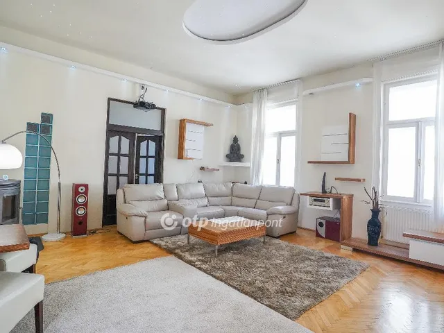 Eladó lakás Budapest VII. kerület 87 nm