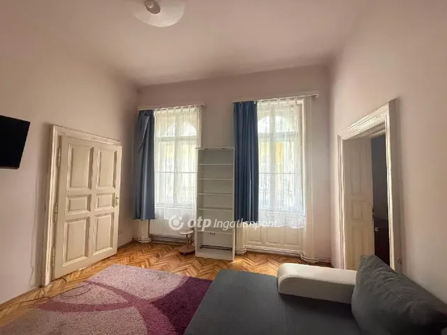 Eladó lakás Budapest VI. kerület 76 nm