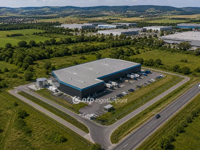 Eladó kereskedelmi és ipari ingatlan Veszprém 5000 nm