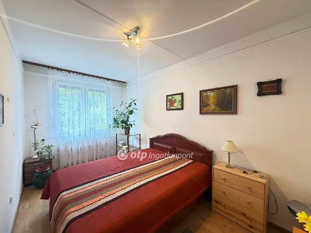 Eladó lakás Budapest IV. kerület 74 nm