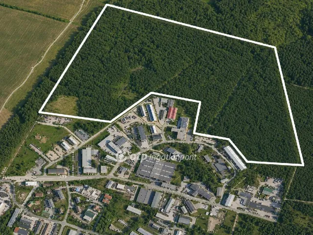 Eladó telek Veszprém 207437 nm