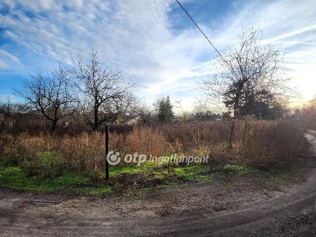 Eladó telek Szeged, Sziksós 898 nm