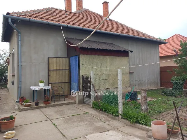 Eladó ház Tömörkény 70 nm