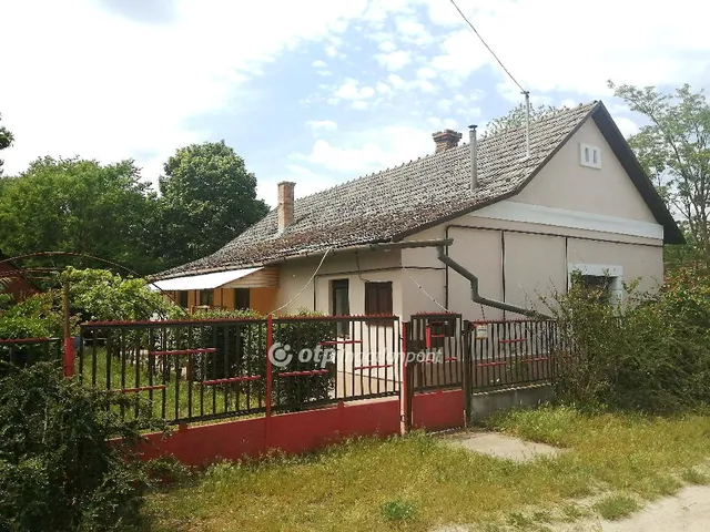 Eladó mezőgazdasági ingatlan Csongrád 86 nm