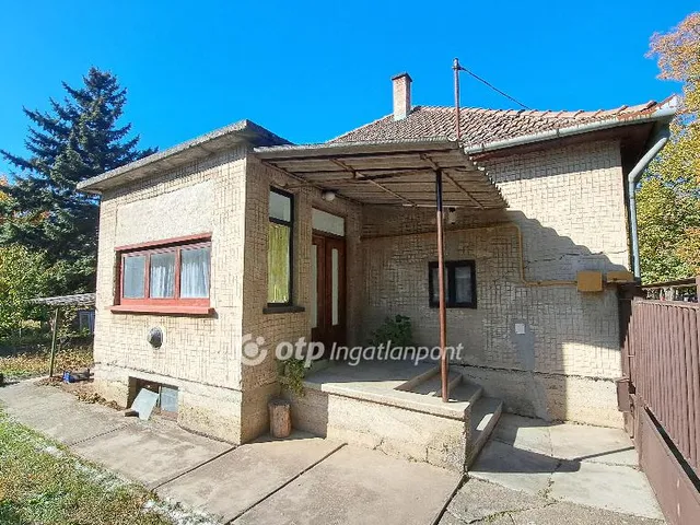 Eladó ház Mezőhegyes, Ómezőhegyes 83 nm