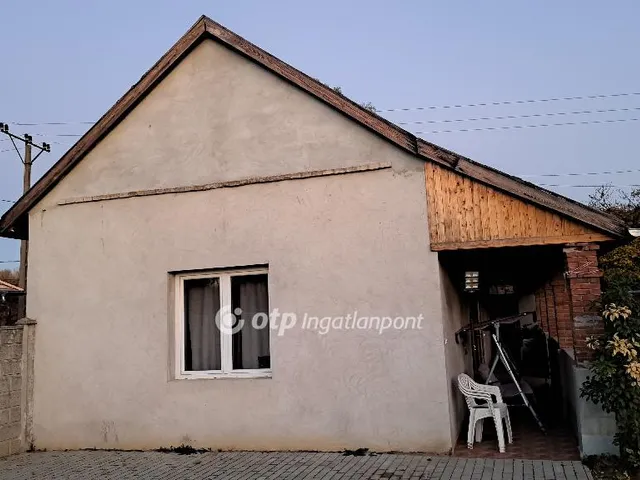 Eladó ház Csongrád 71 nm