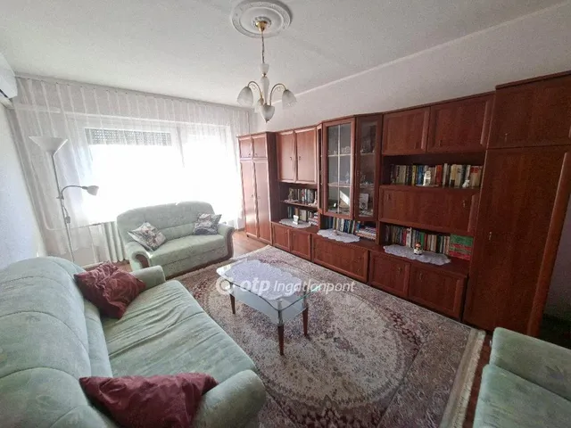 Eladó lakás Szentes 60 nm