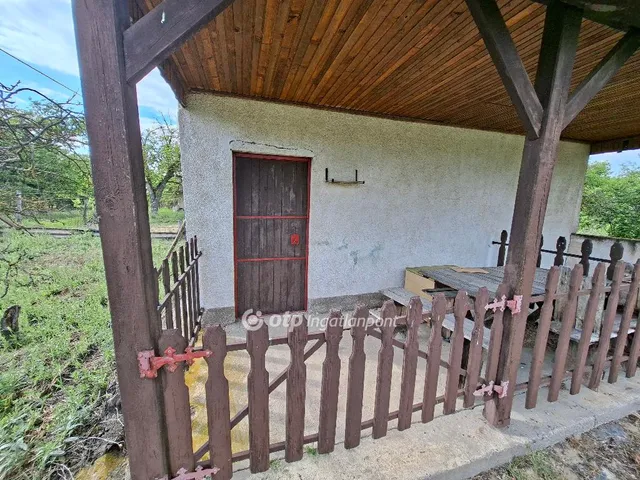 Eladó nyaraló Csongrád 19 nm