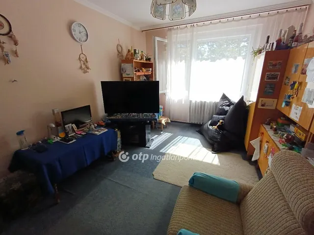 Eladó lakás Csongrád 56 nm