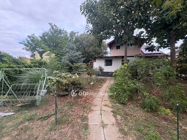 Eladó nyaraló Csongrád 104 nm