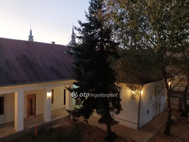 Eladó lakás Szécsény 46 nm