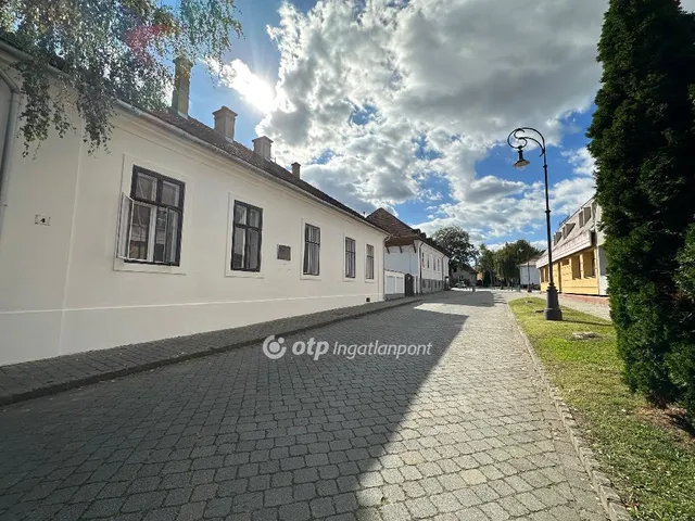 Eladó lakás Szécsény 44 nm