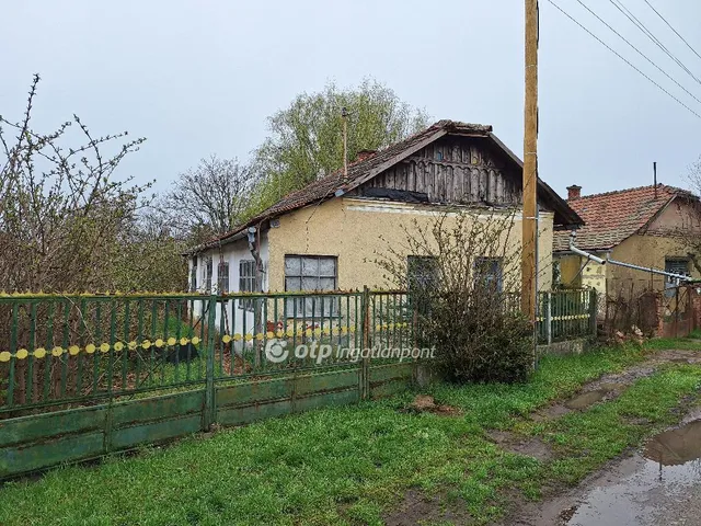 Eladó ház Tiszaörs 40 nm