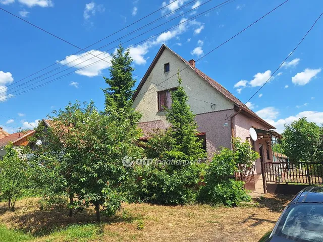 Eladó ház Tiszaörs 80 nm