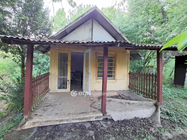 Eladó telek Gyomaendrőd 960 nm