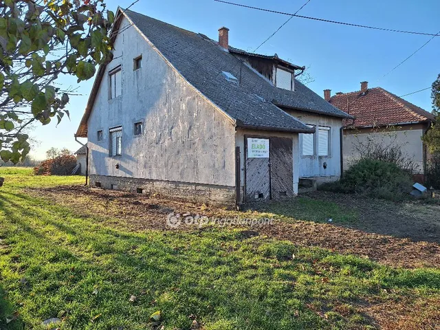 Eladó ház Tiszafüred 80 nm