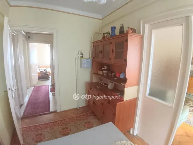 Eladó lakás Kisújszállás 84 nm