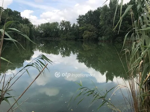 Eladó telek Gyomaendrőd 822 nm