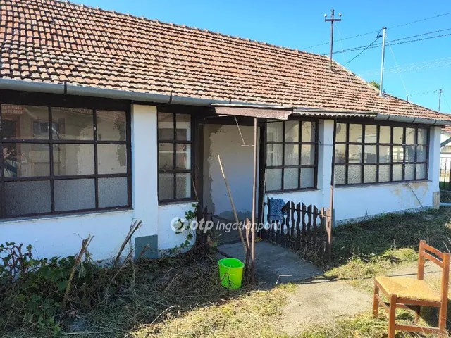 Eladó ház Füzesgyarmat 91 nm