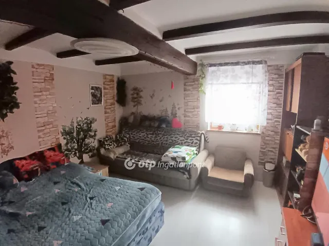 Eladó ház Törökszentmiklós 65 nm