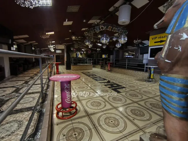 Eladó kereskedelmi és ipari ingatlan Mezőtúr 970 nm