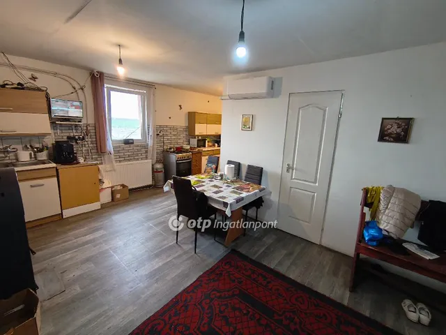 Eladó ház Kardos 61 nm