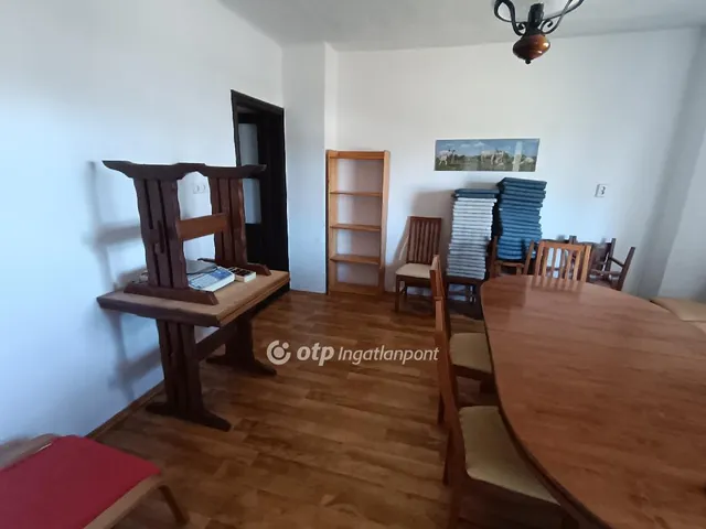 Eladó ház Gyomaendrőd 328 nm