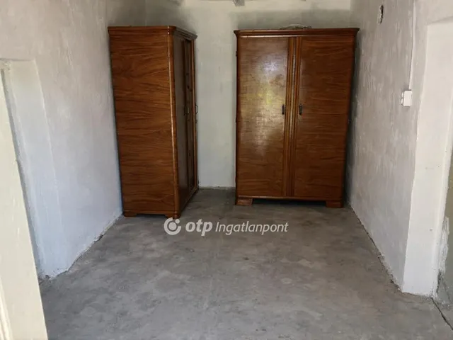 Eladó ház Öcsöd 50 nm