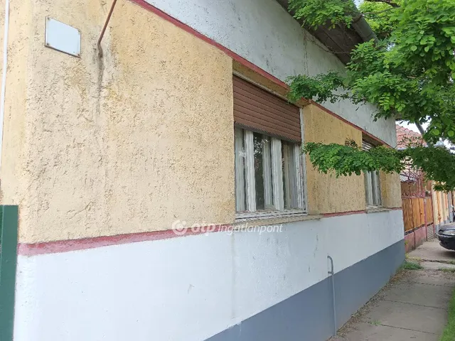 Eladó ház Kengyel 88 nm