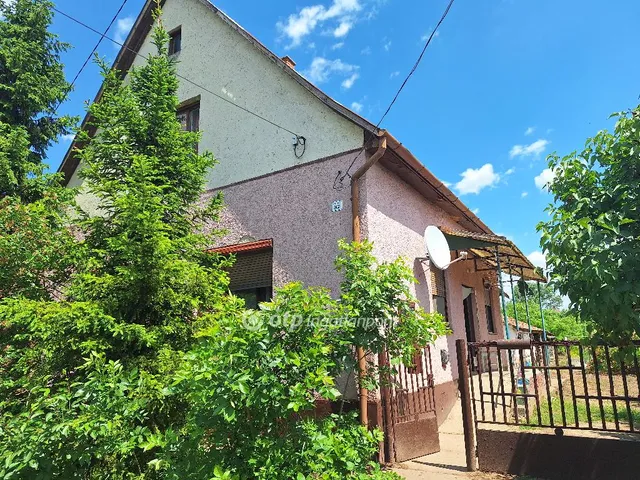 Eladó ház Tiszaörs 80 nm
