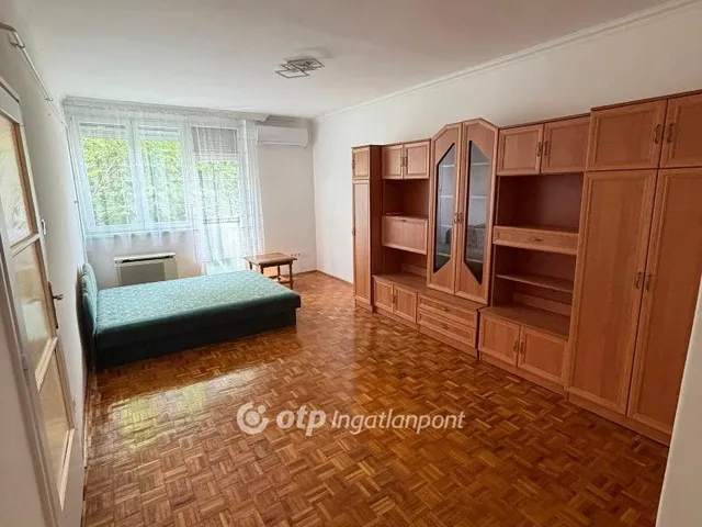 Eladó lakás Szolnok 42 nm