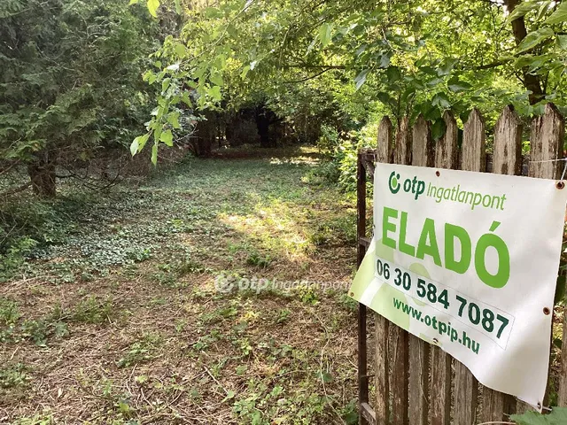 Eladó telek Gyomaendrőd 1063 nm