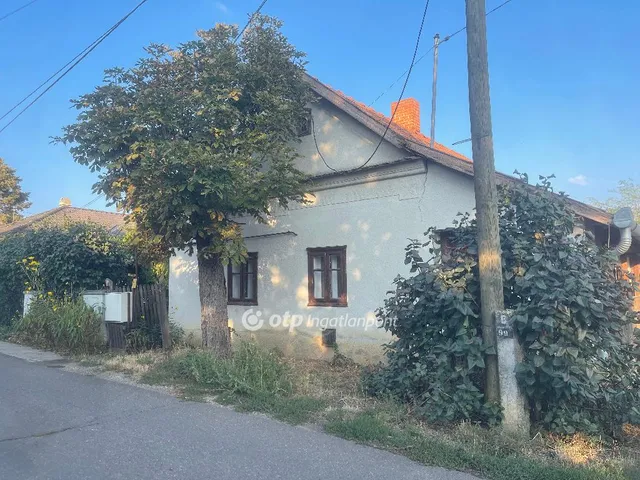 Eladó mezőgazdasági ingatlan Szarvas 80 nm