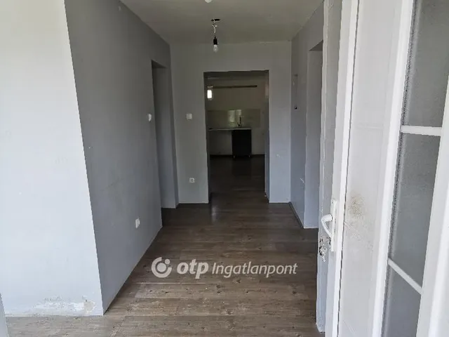Eladó ház Jászkarajenő 74 nm