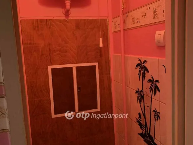 Eladó lakás Cegléd, Vasútállomás környéke 54 nm
