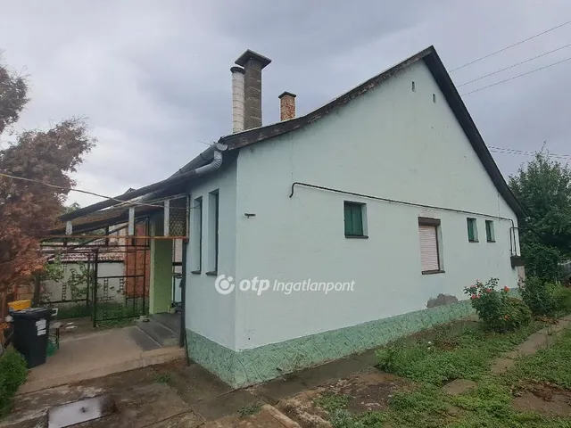 Eladó ház Mezőkovácsháza 61 nm