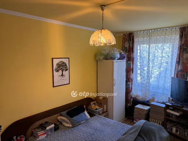 Eladó lakás Szombathely, Oladi lakótelep 68 nm