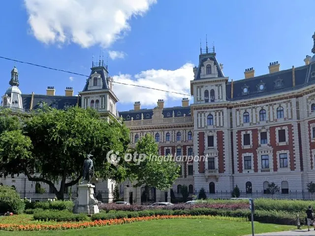 Eladó lakás Budapest VI. kerület 104 nm