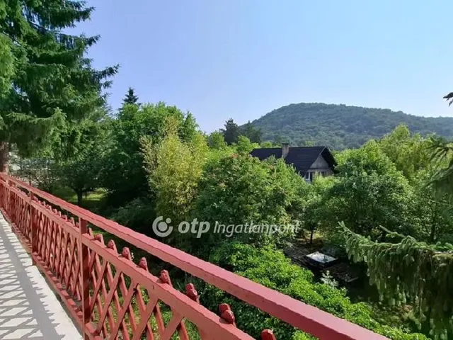 Eladó ház Solymár, Kakukkhegy 150 nm
