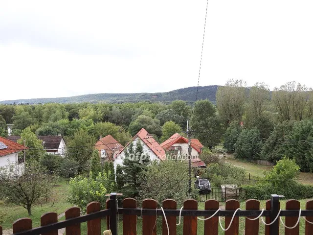 Eladó lakás Pilisszentiván 250 nm