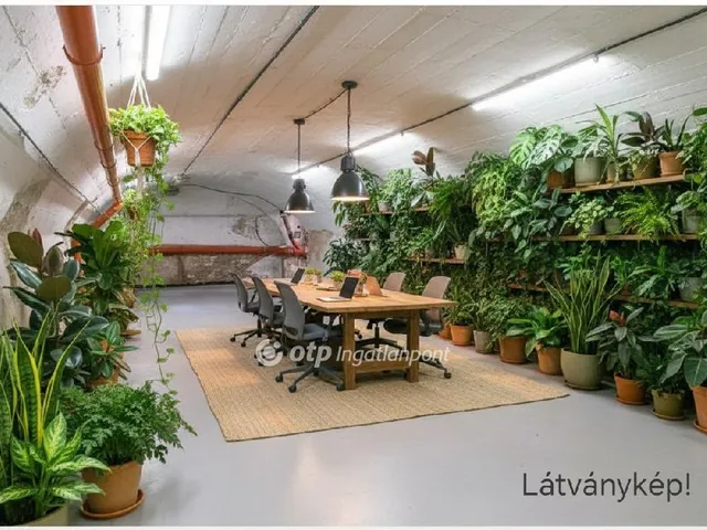 Eladó kereskedelmi és ipari ingatlan Budapest XI. kerület, Kelenföld 103 nm