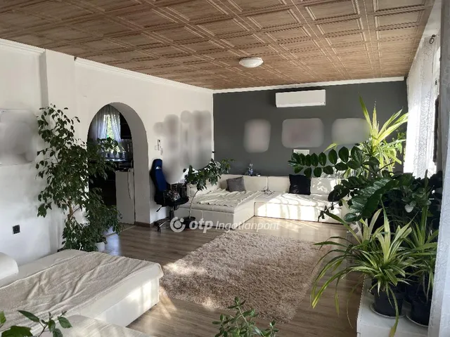 Eladó ház Zsámbék 168 nm