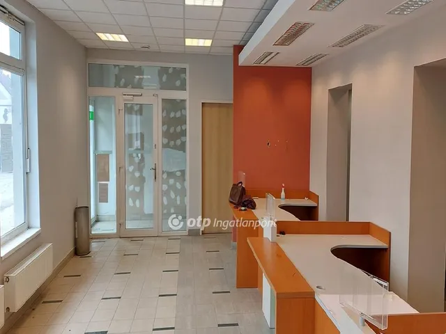 Eladó kereskedelmi és ipari ingatlan Letenye 133 nm