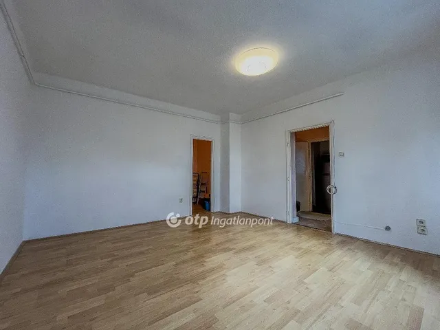 Eladó lakás Budapest XVI. kerület 34 nm