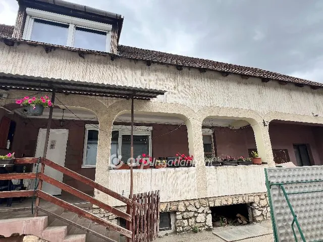 Eladó ház Pápa 150 nm