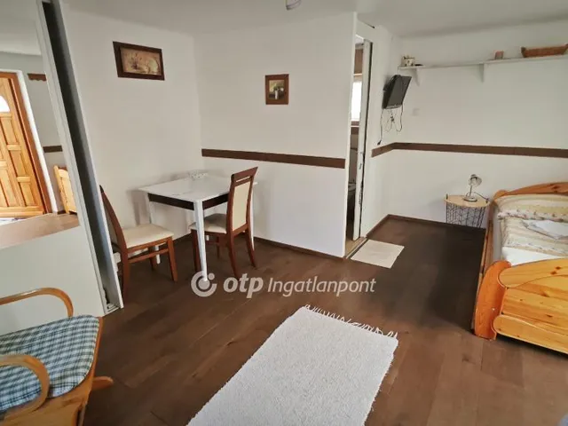 Kiadó ház Nemesgörzsöny 20 nm