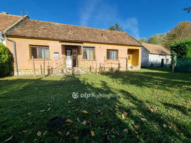 Eladó ház Ugod 82 nm