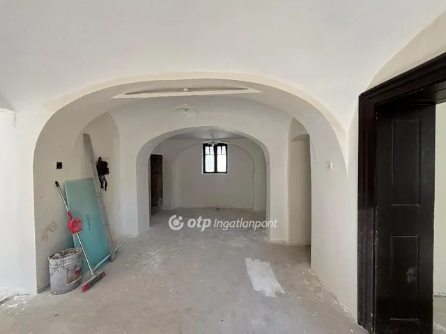 Eladó ház Pápa, Belváros 77 nm