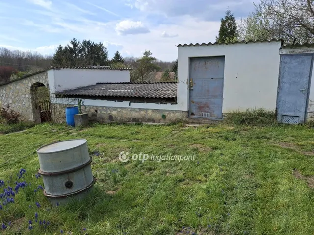 Eladó telek Pápa 20 nm