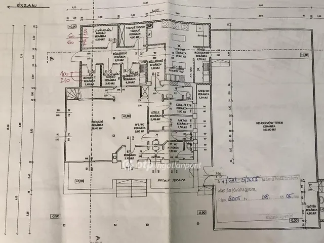 Eladó kereskedelmi és ipari ingatlan Nagygyimót 383 nm